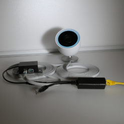 Kit connected the Nest Cam IQ blue light powering up
