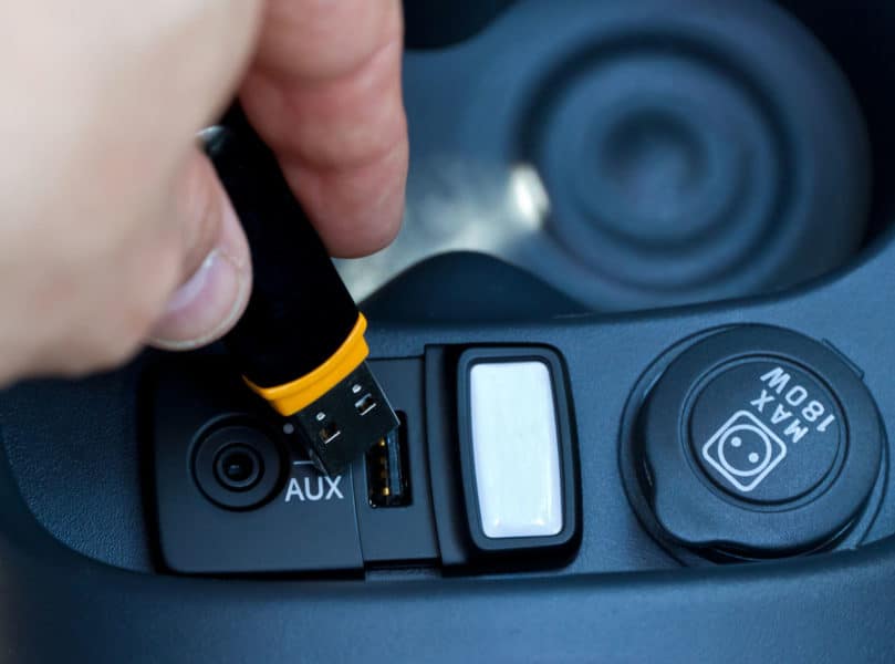 4 Incredible Uses of USB Outlets in Automotive Coolgear