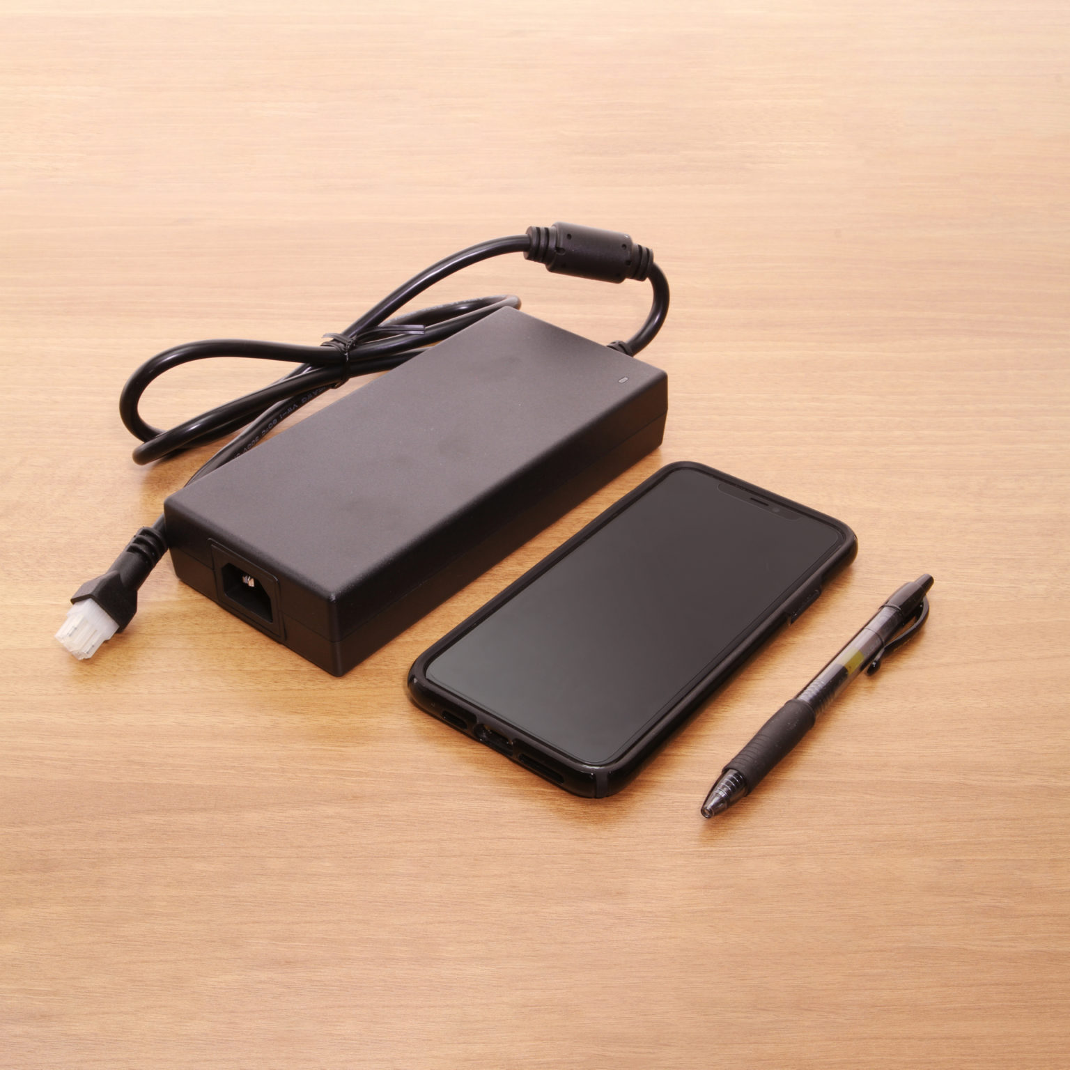 300watt 24v GaN Switching Power Adapter Coolgear