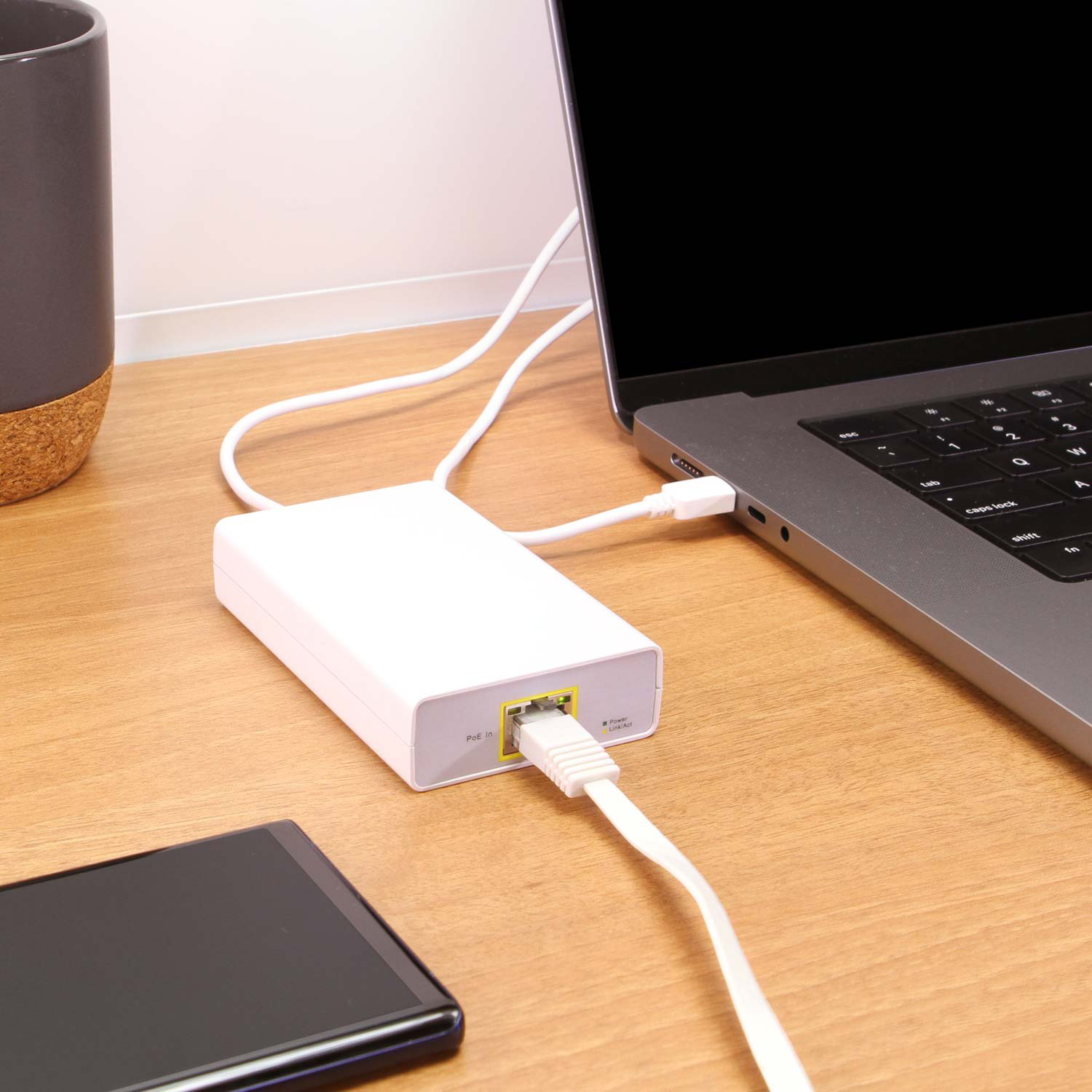 poe power over ethernet adapter charging a laptop